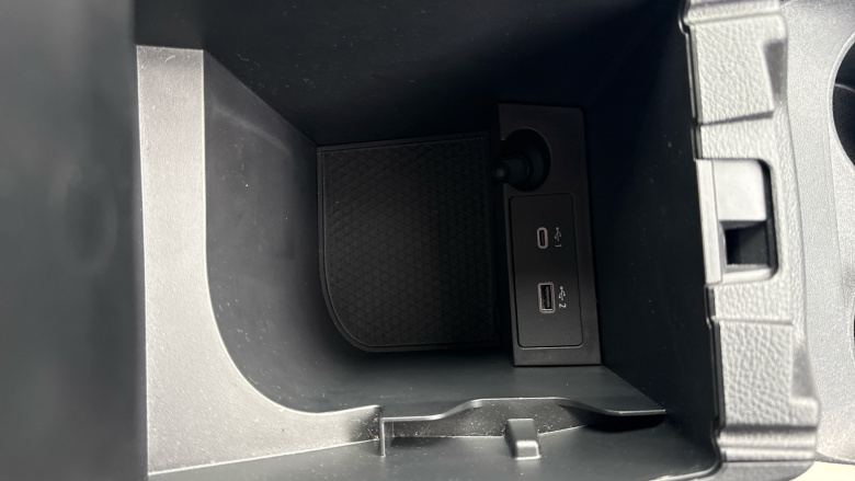 Nissan Qashqai 1.3 DiG-T MH Tekna 5dr Petrol Hatchback